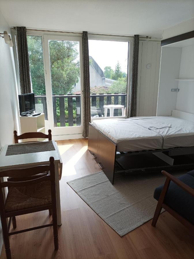 Studio Tout Confort Au Bord Du Lac D'Estey Appartement Dax Buitenkant foto